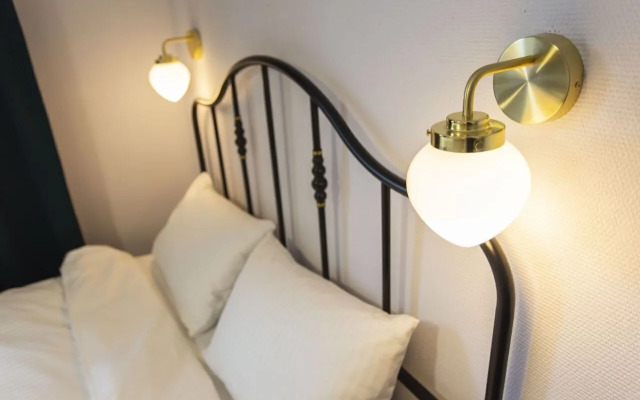 Квартира на Серышевском переулке, 3