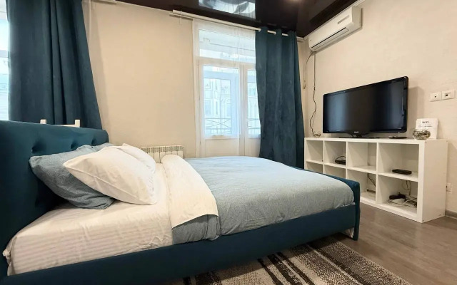 Na Baumana Apartments