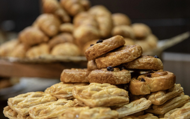 Royal Stay Palace Hotel