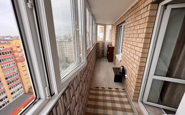 1kv South Port Shopping center Favorite of Demyan Bedny 92 Apartments