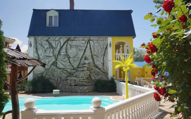 Отель Роман