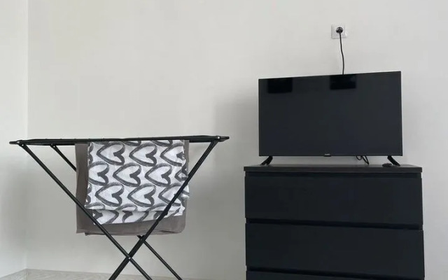 Квартира c нoвым coвременным peмoнтoм и новой техникoй