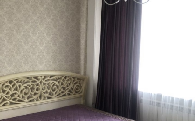 Kvartira Na Omarova Tsentr Apartments