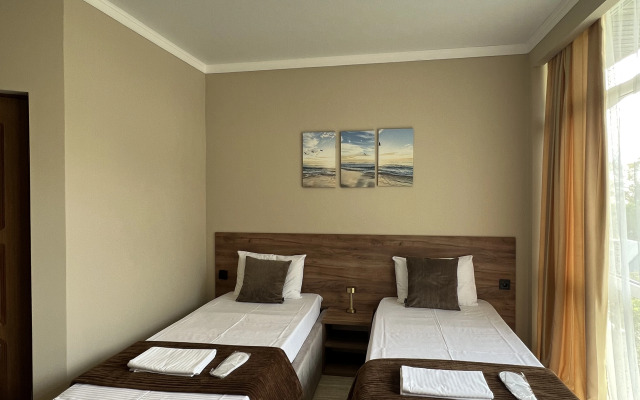 Golden Gagra Hotel