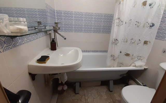 Квартира Студия около областной больницы