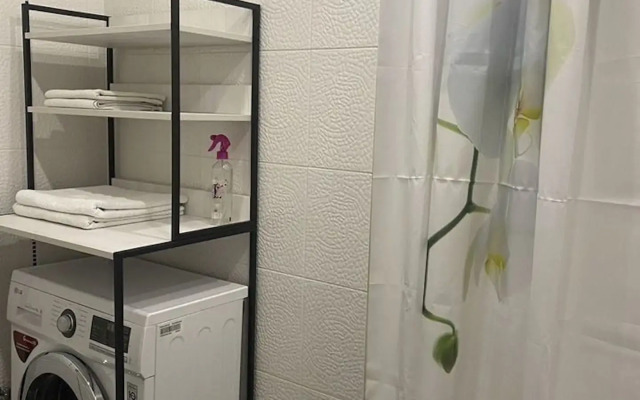 Na Prospekte 50 Let Oktyabrya 22 Flat