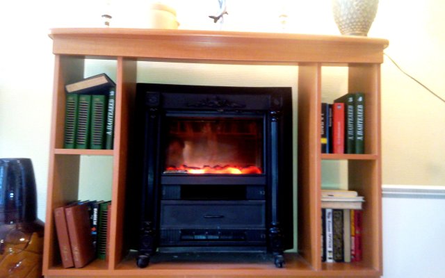 Central House Lesnoi Guest House