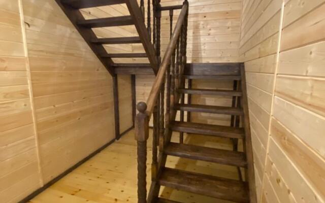 EkoOtel' Prostranstvo Chalet