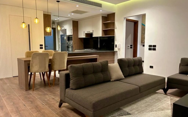 Cozy 2 Bedroom Apartment in New Cairo