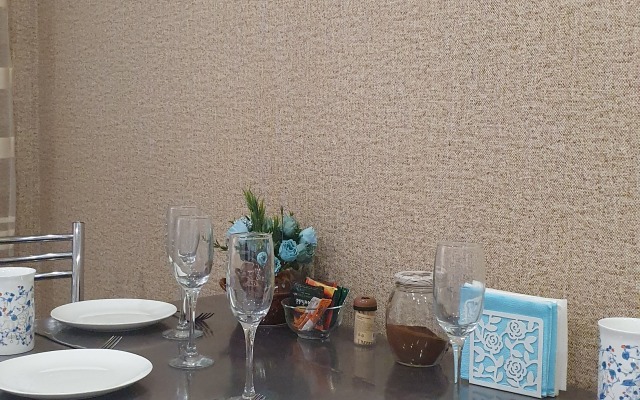 Апартаменты комфорт на Ставровской