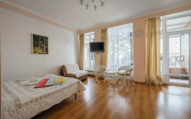 Standartnye Dvukhmestnye S Balkonom 1/1 Apartment