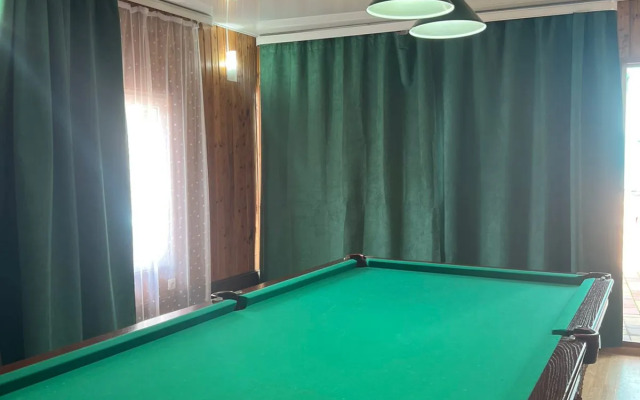 Dzhennet Guest House