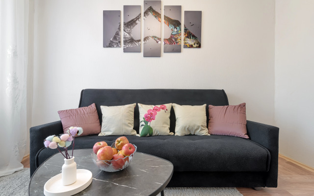 Dvukhkomnatnye Metro Nagornaya Apartment