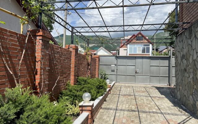 Частный Дом 323 2 Комнатный Этаж Под Ключ