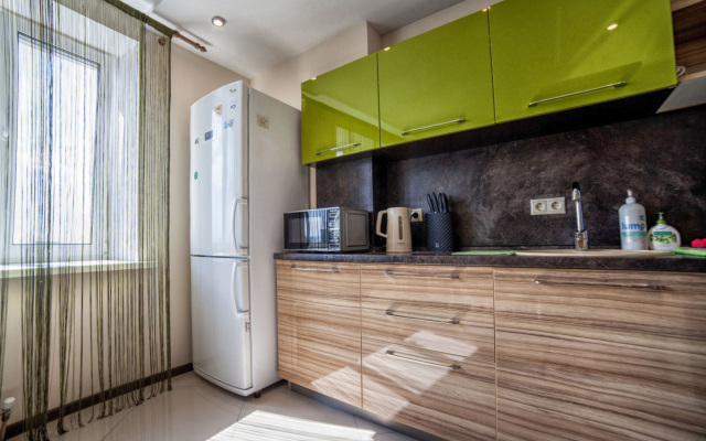 Na Novo-Chernushenskom Apartment