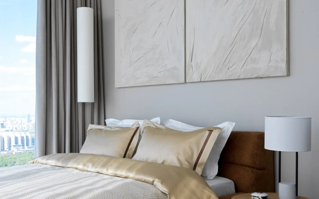 Stylish Corner Apartment with Two Bedrooms on the 62nd Floor