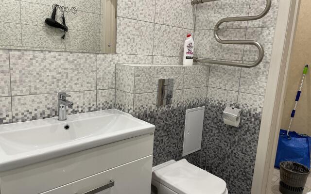 Komfortabelnay Posutochno V Tyumeni Flat