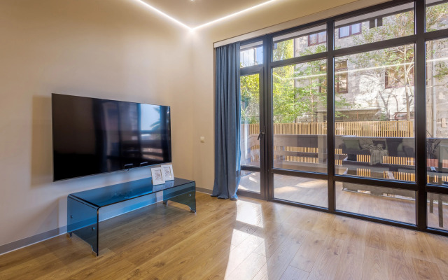 Myhomeyourhome na Fadeeva 34 Flat