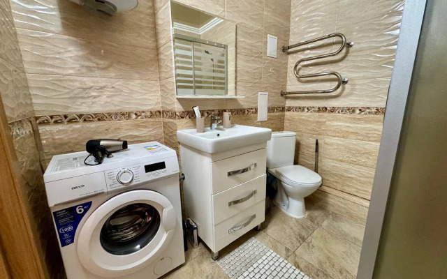 Квартира на Междуречьи улица Ушакова