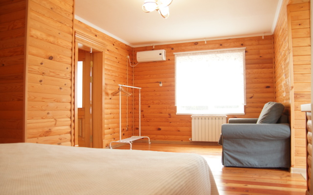 U Granitnogo Kan'ona Chalet