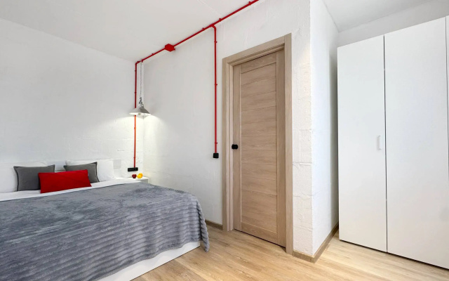 Kvartira 2-h komnatnaa Kvartira v Stile LOFT s panoramnoj lodziej