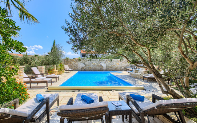 Villa Kos Murter Apartments