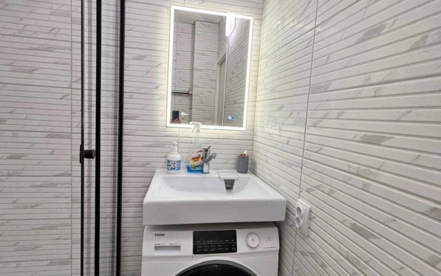 Na Bolshoy Moskovskoy 124/1 Flat