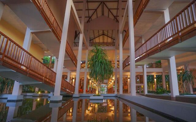 Breeze Pasikudah Resort Hotel