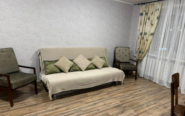 Uyutnaya Kvartirka U Naberezhnoy Apartments