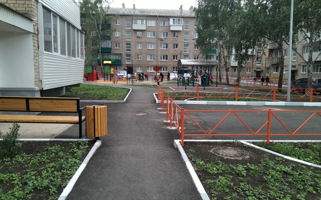 Na Sutki V Gorode Oktyabr'skij Apartments