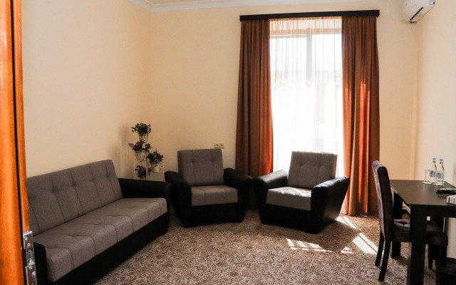 Erevan Tsentr Hotel