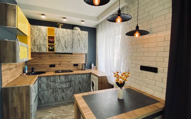 Апартаменты Современные на улице Коммунаров