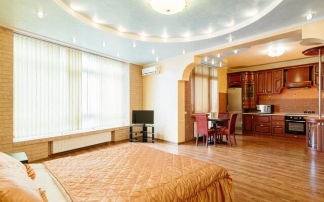 RentOrg Apartment on Ushakova 1V №1