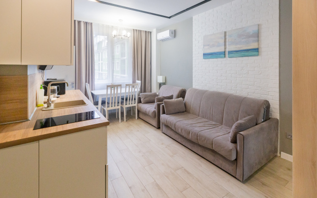 2kh Komnatnaya Kvartira S Remontom Green Studio 3 Apartments