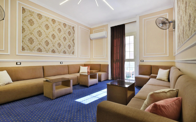 Cairo Paradise Hotel - Image 2