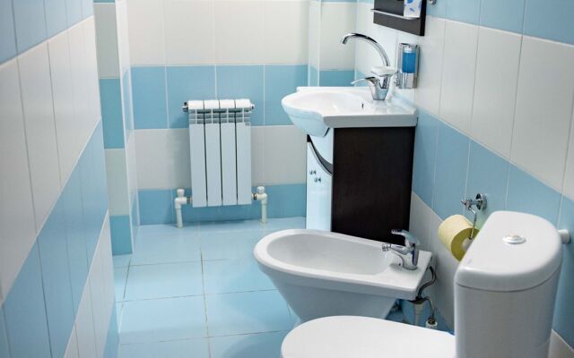 Meri-Tel Guest House