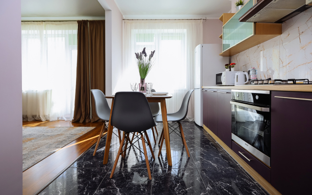 R Line Korolevskij Vorota Flat