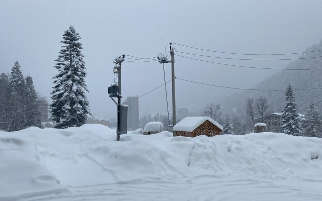 Elbrus Hotel