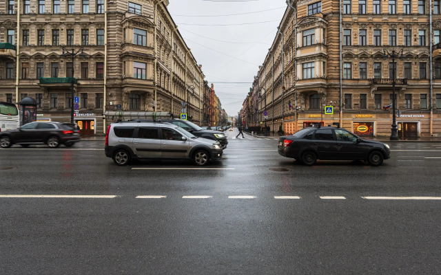 Welcome Home Pushkinskaya 2/79 Apartments