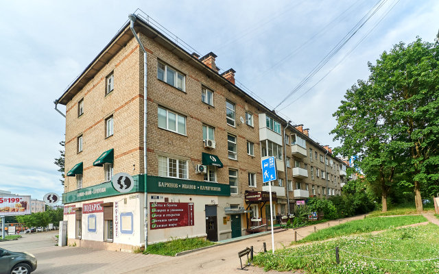 Prospekt Gagarina 9 Apartments