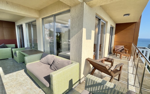 Apartments Alfa Chernomorskaya 26