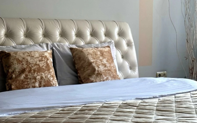 Квартира KliuchnikOFF просторная для командировочных 10 мин до ЖД