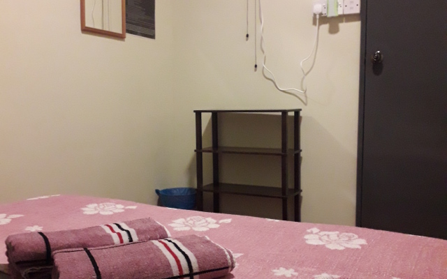 Quiik Cat Mini-Hotel