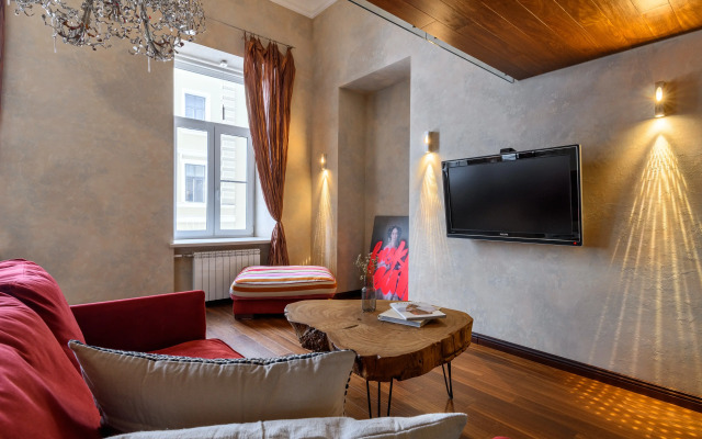 Квартира Двухуровневая, дизайнерская с парковкой и современным ремонтом