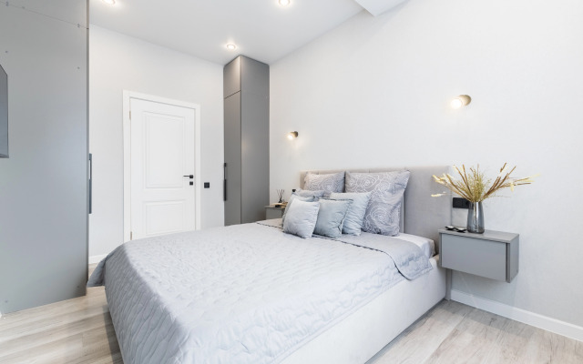 V Tsentre na Tukaya Flat