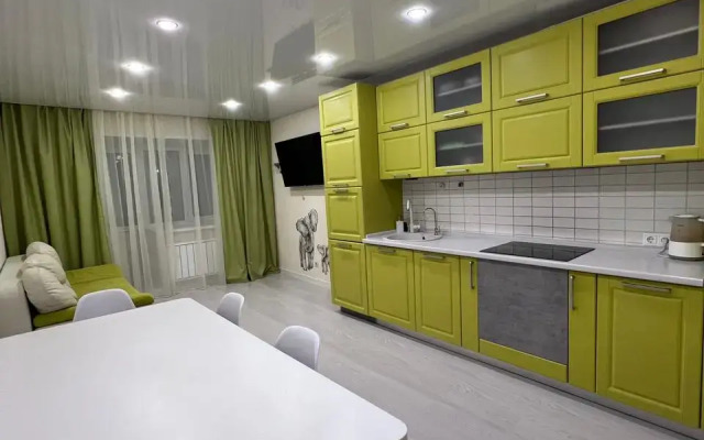 Flat 3-Kh Komnatnaya , 2-Ya Ogorodnaya, 25