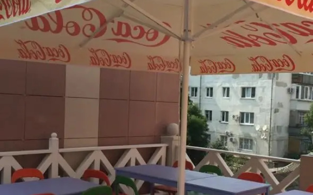 Отель Олина