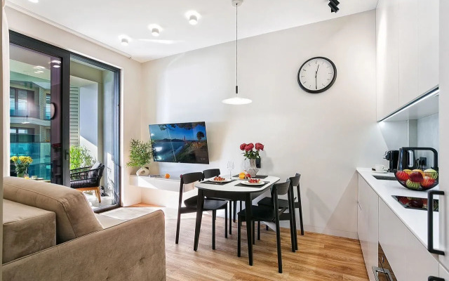 Na Ulitse Drazhinskogo 48 Flat