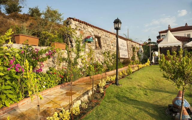 Swan Lake - Adults Only Boutique hotel