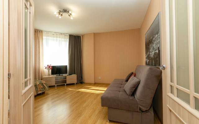 2-к апартаменты Этажидейли на Токарей рядом с Центром